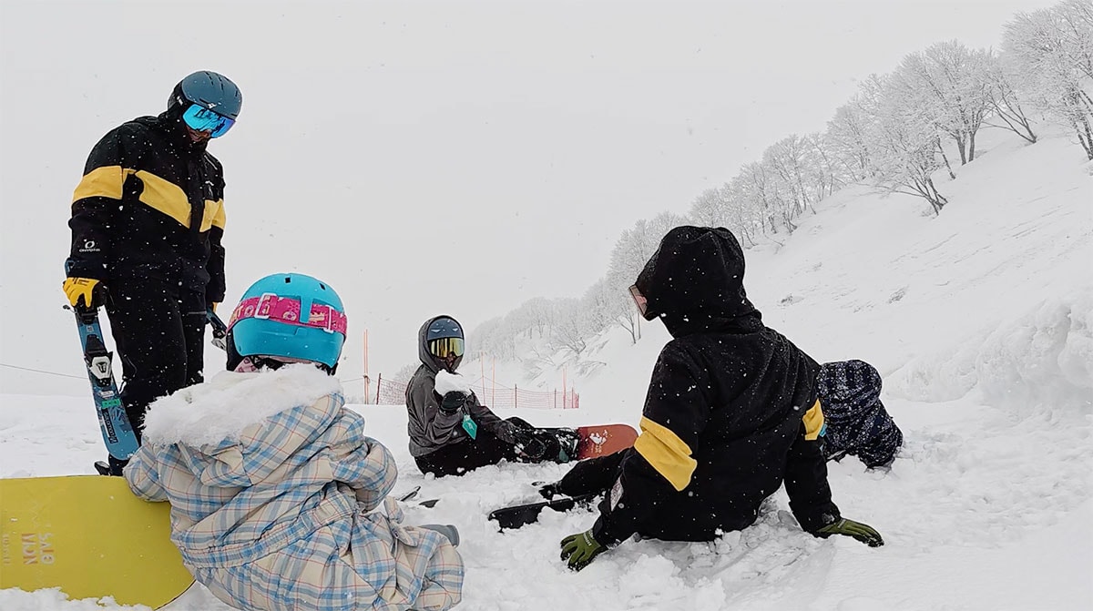 【2026 新潟滑雪】新井樂天度假村 Lotte Arai Resort 全攻略：滑雪、五星級住宿、交通美食，就找美黛子遊日本