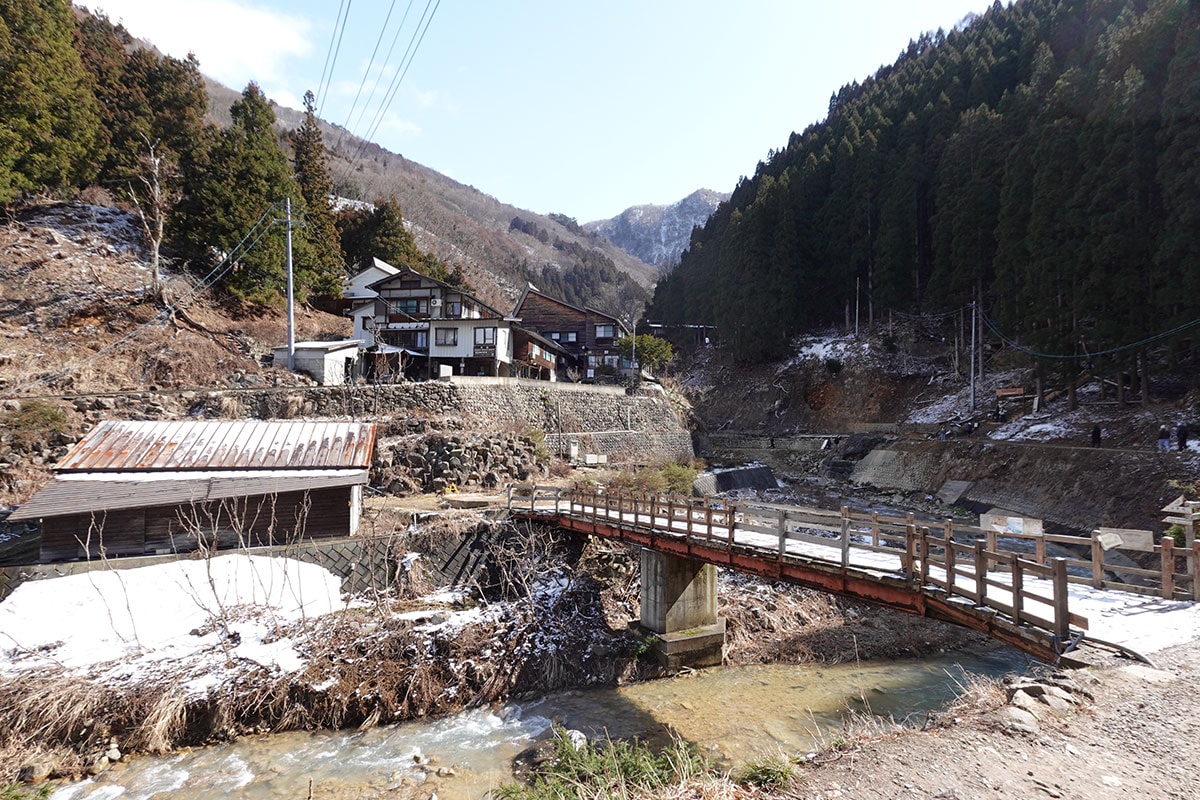 【2026 新潟滑雪】新井樂天度假村 Lotte Arai Resort 全攻略：滑雪、五星級住宿、交通美食，就找美黛子遊日本
